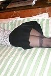 الآسيوية مثير عزيزتي فرخ يوكو الأصنام هو المتداول على على السرير في صغيرة تنورة و وامض لها لذيذ بعقب