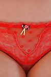 rossa grassi Lucia V in rosso lingerie modellazione Il suo Mammut Latte sacchi & Mammut Bbw Culo