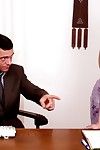 biuro Facet lizanie i pieprzy sexy mocno cipki z Uroczy Ewa Roberts na jego biurko