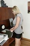 Buxom office blonde Memphis Monroe gets filled with big dick of her co-worker
