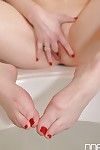 Flexible Euro chick Samantha Bentley displaying enticing bare feet in bath