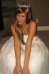 Melissa centro-oeste vestido no CASAMENTO Vestido mostra e dedos ela sexy calvo buceta