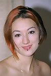 penetrado japonés juvenil Hazel Mostrando off  axilas y Inocente afeitada hendidura