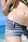 несовершеннолетних Принцесса Юа Аида есть из в В Пляж и возбуждающе голые и продемонстрировали грозно Красавчик формы